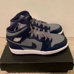 New Air Jordan 1 Georgetown Size 4.5(Y) GS